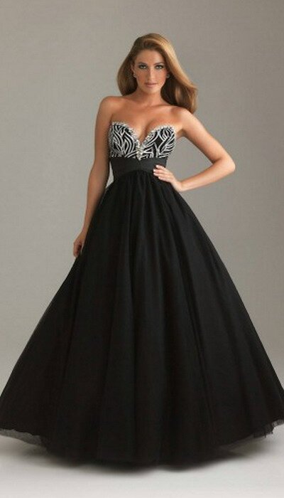 A-Line-Sequin-Embellished-Bodice-Long-Strapless-Sweetheart-Black-Prom-Dress-300x499